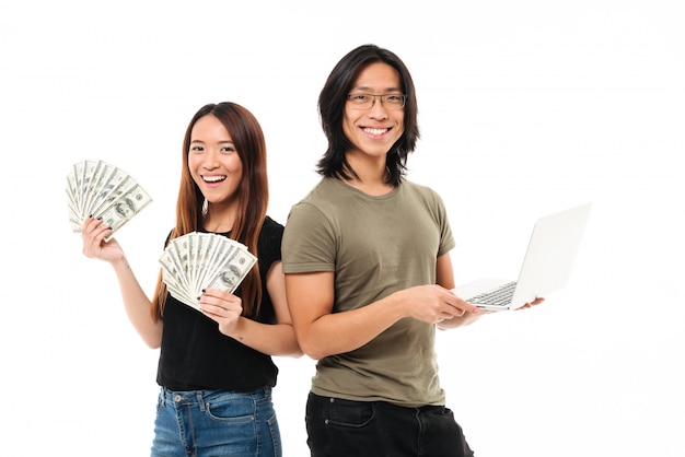 我们的使命：打造顶级赛车平台